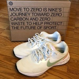 NIKE REVOLUTION 6 NN SE (GS)